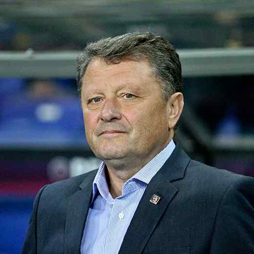 https://escuelasamil.fgtenis.net/wp-content/uploads/2017/10/team_coach_03.jpg